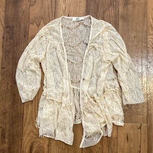 ISSI boho lace cover size s/xs